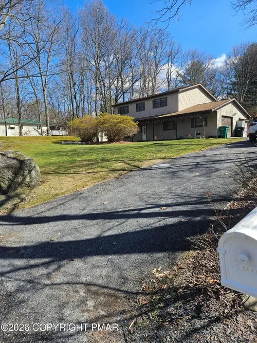 166 Tanbark Lane – Tannersville, PA